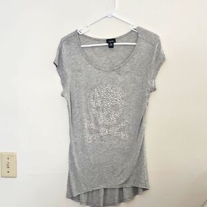 Medium Gray Skull‎ Embellished Women's Top